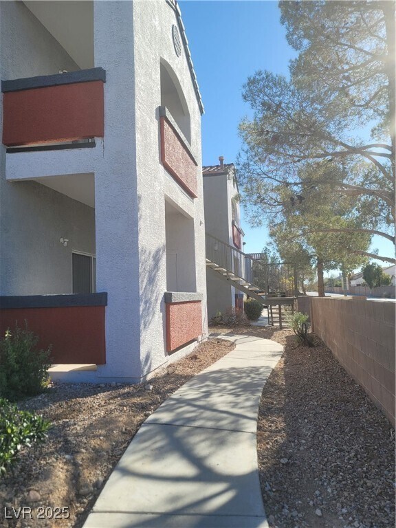 Primary Photo - 7413 W Russell Rd