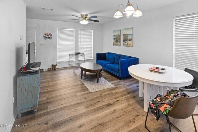 Building Photo - 259 Benachi Ave