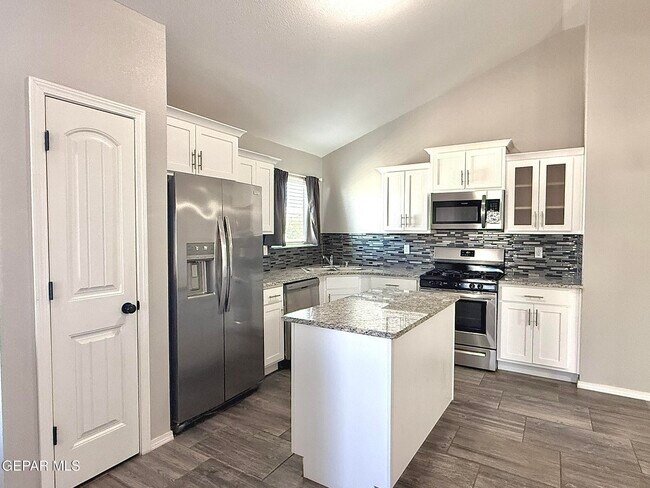 Building Photo - 14636 Ericka Santillana Dr