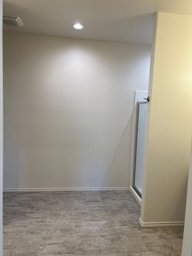 Building Photo - 5528 121st Street, Unit A Lubbock, TX 79424