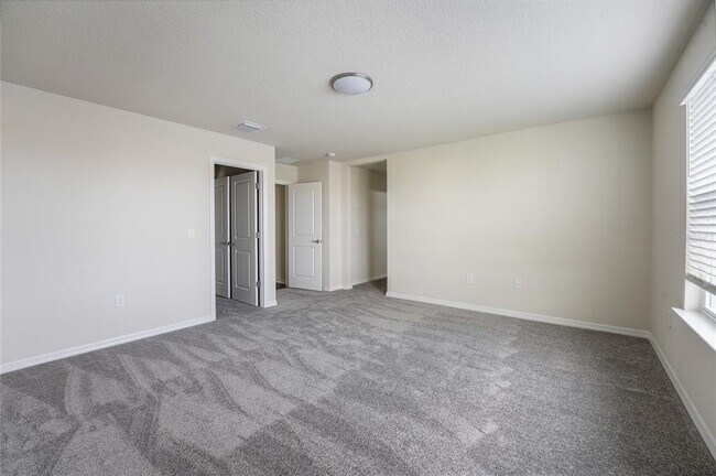Building Photo - 10591 Bissell St