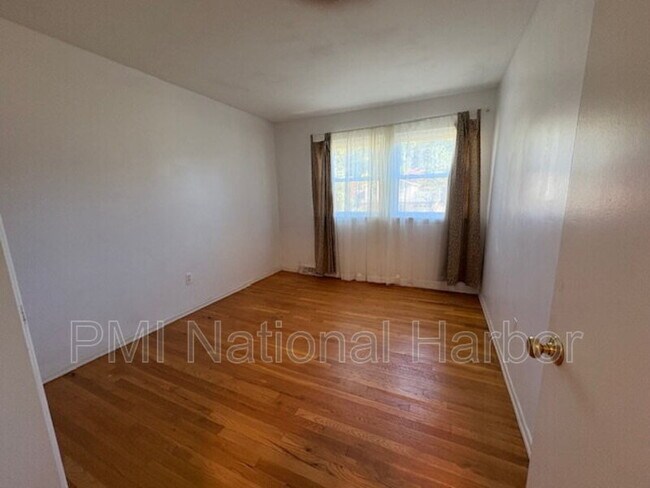 Building Photo - 13323 Warburton Dr