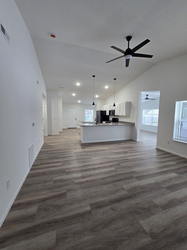 Building Photo - 2061 Prosperity Way