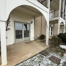 Building Photo - 5709 Lyons View Pike