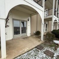 Building Photo - 5709 Lyons View Pike