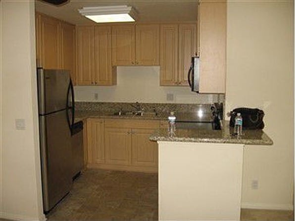 Building Photo - Cozy 1 Bed, 1 Bath Condo in Mira Mesa w/ Off-Street Parking!