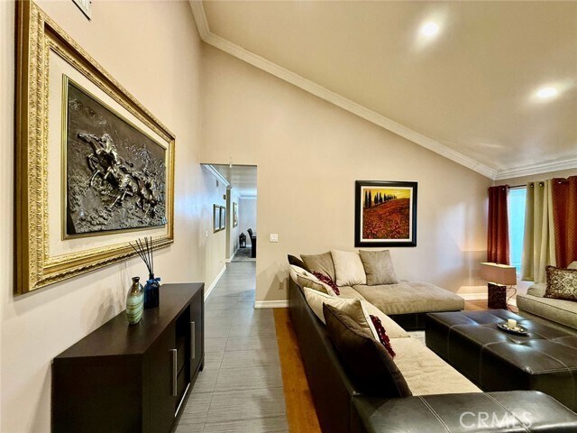 Building Photo - 17320 Alexandra Cir