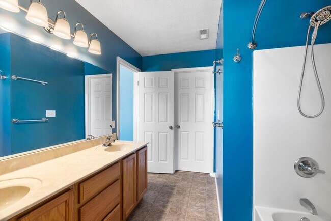 Building Photo - Spacious 4-Bedroom Home with Large Fenced Yard in Quiet West Lafayette Neighborhood