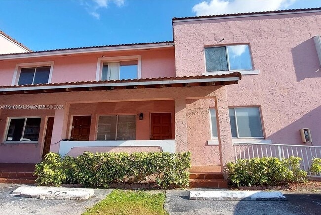 Primary Photo - 8037 Lake Dr