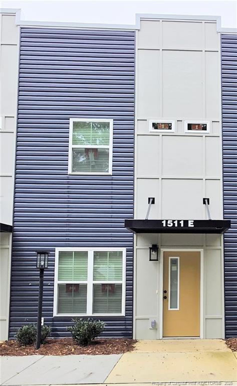 Primary Photo - 1511 Fort Bragg Rd