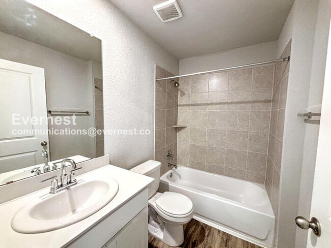 Building Photo - 5524 Bellissima Way