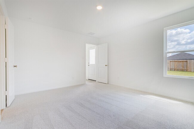 Building Photo - 31342 Black Cherry St