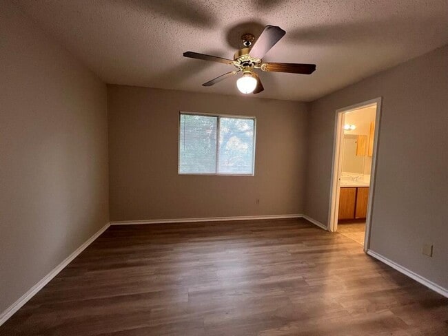 Building Photo - 7209 Aldea Dr