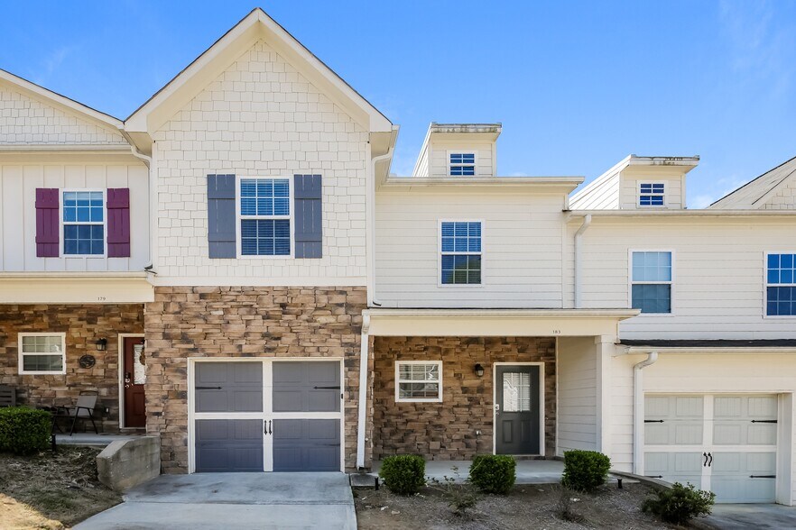 Building Photo - 183 Riley Cir