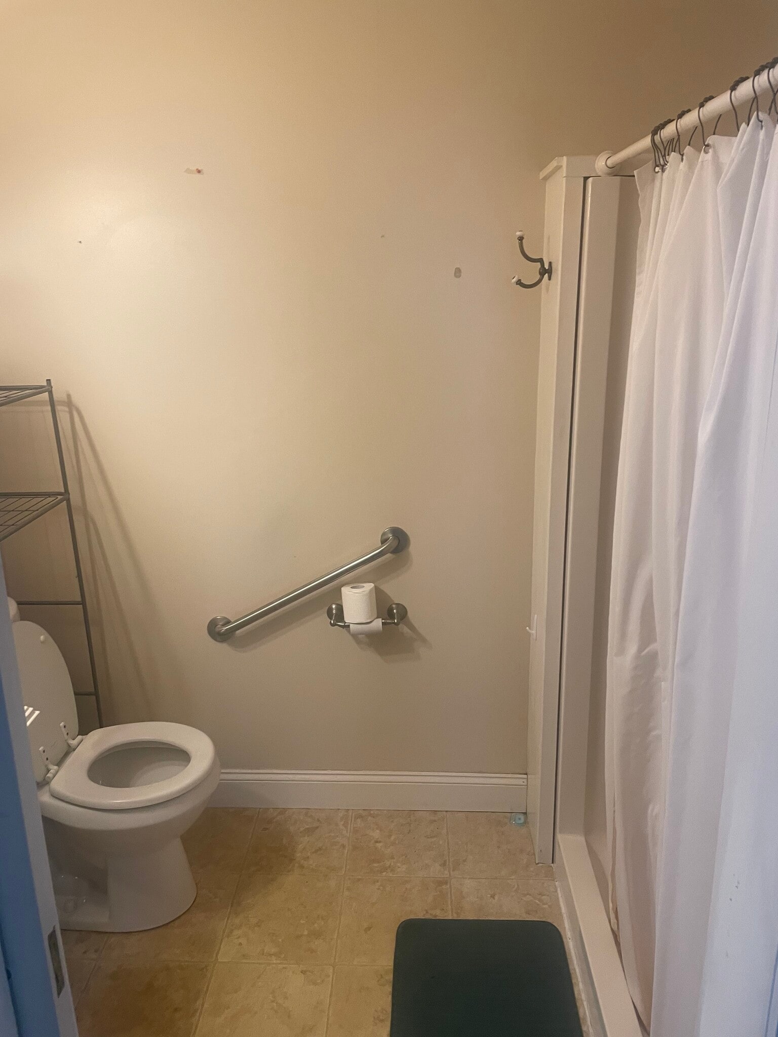 Bathroom - 156 Main St