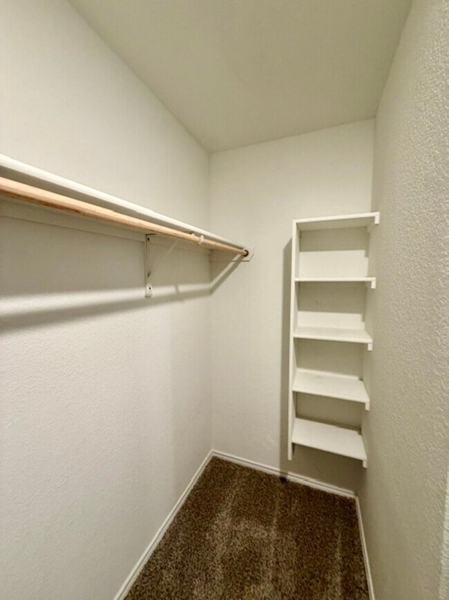 Building Photo - 12516 Tarres Ct.