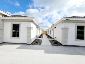 Building Photo - 14 Sandpiper Ave