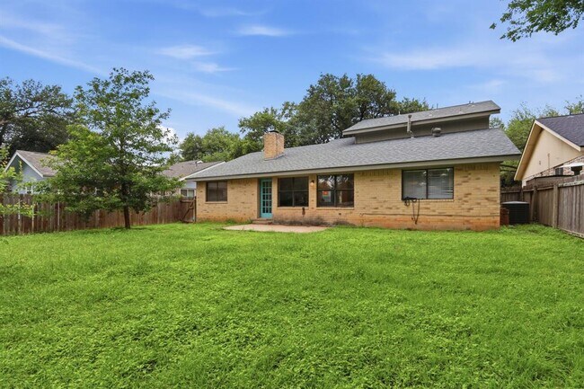 Building Photo - 4801 Rustown Dr