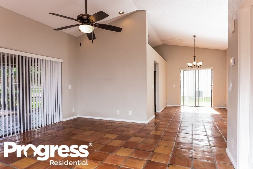 Building Photo - 6 Capitol Ct