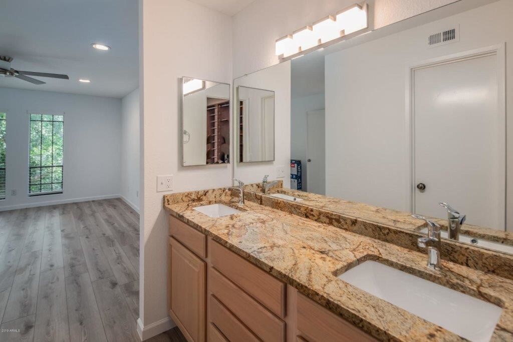 Master Bathroom - 5221 N 24th St