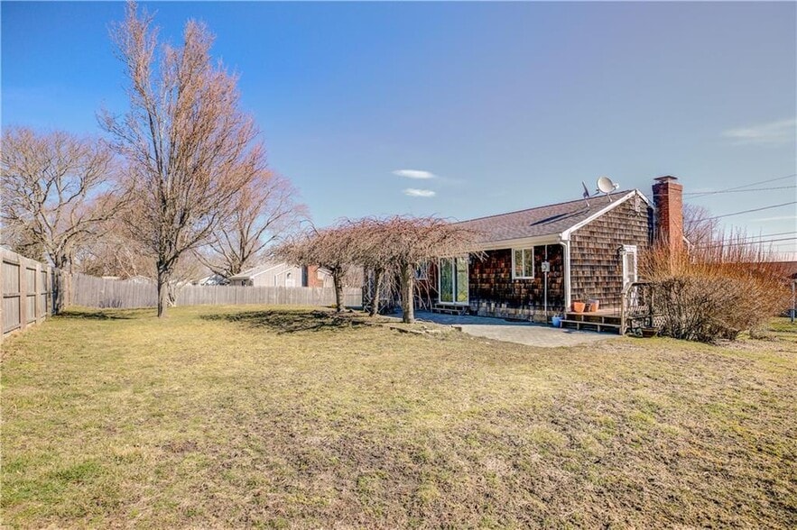 Building Photo - 76 Norseman Dr