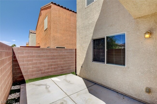 Building Photo - 7443 Ademar St