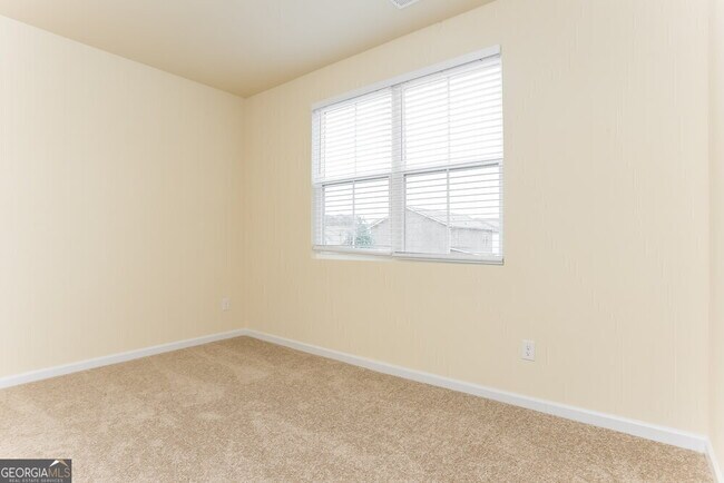Building Photo - 215 Hamilton Pointe Dr