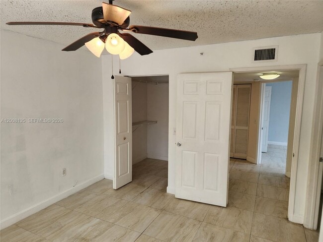Building Photo - 2451 Centergate Dr