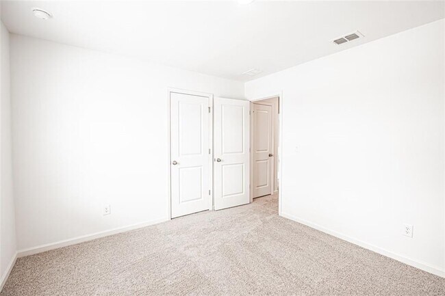 Building Photo - 243 Casteel Ln