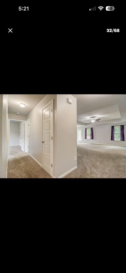 Building Photo - 3401 Silver Ridge Dr