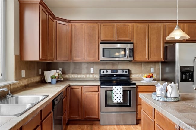 Building Photo - 1548 Farina Lp SE