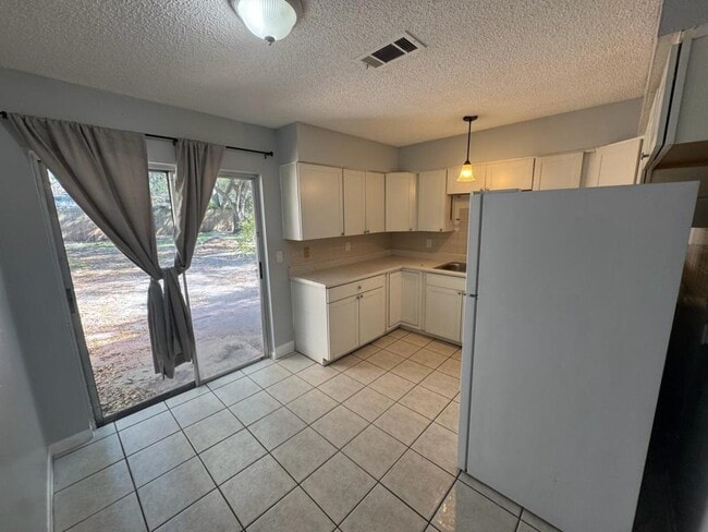 Building Photo - 8350 Afton Ln