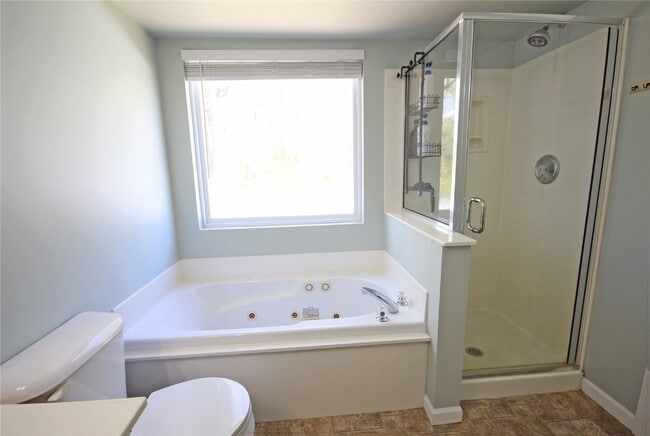 Building Photo - 2765 Whitecreek Ln