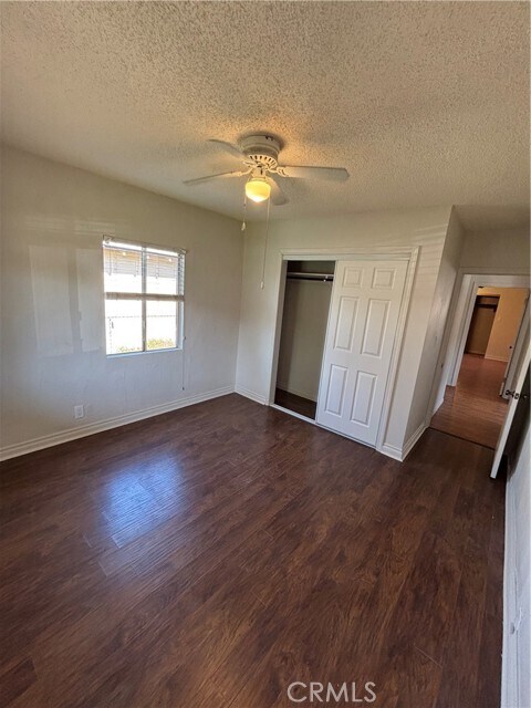 Building Photo - 646 W Belmont St