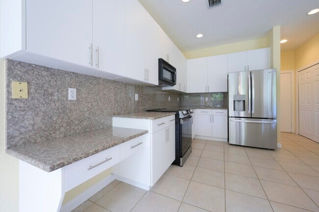 Building Photo - 248 Bluejay Ln