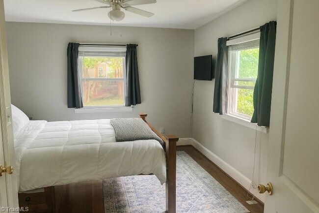 Building Photo - 1100 Glenwood Ave