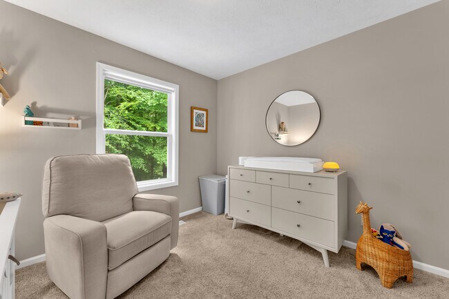 Building Photo - 6690 Green Valley Ct SE