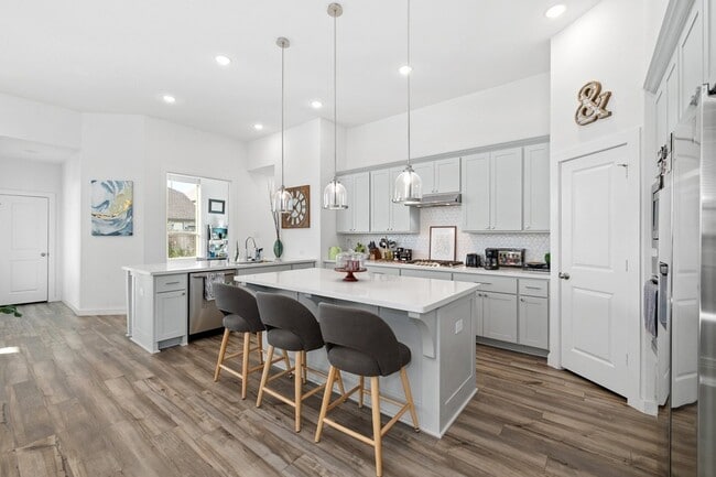 Building Photo - 23607 Bottlebrush Terrace Trl