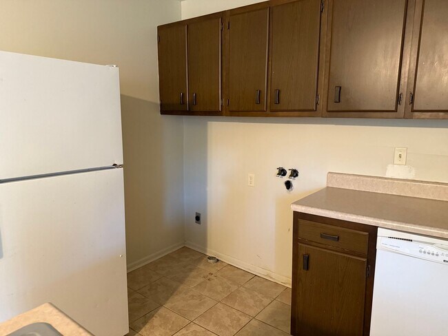 Building Photo - 110 Dove Ln
