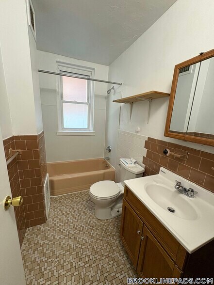 Building Photo - 33 Lancaster Terrace