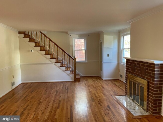 Building Photo - 610 Ritchie Ave