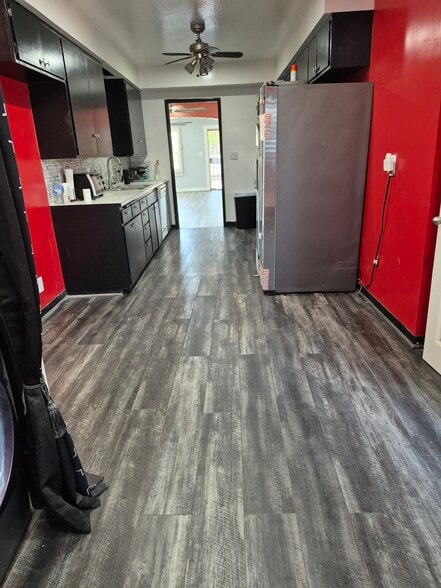 Building Photo - 5308 9th Ave