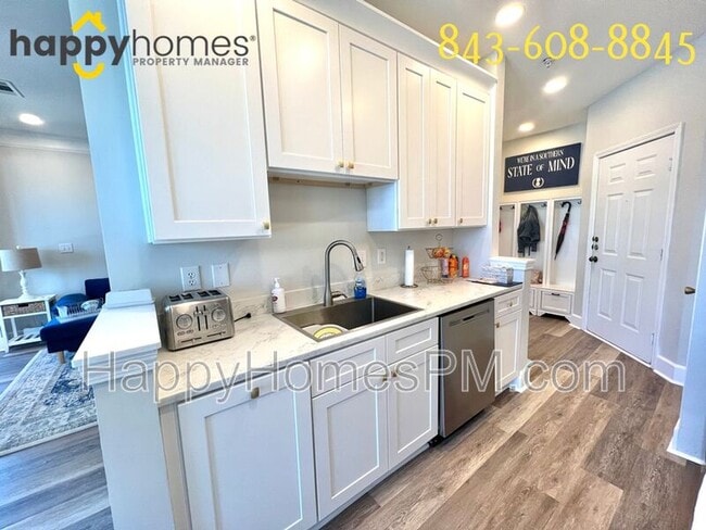 Building Photo - 1133 Rosewood Ln