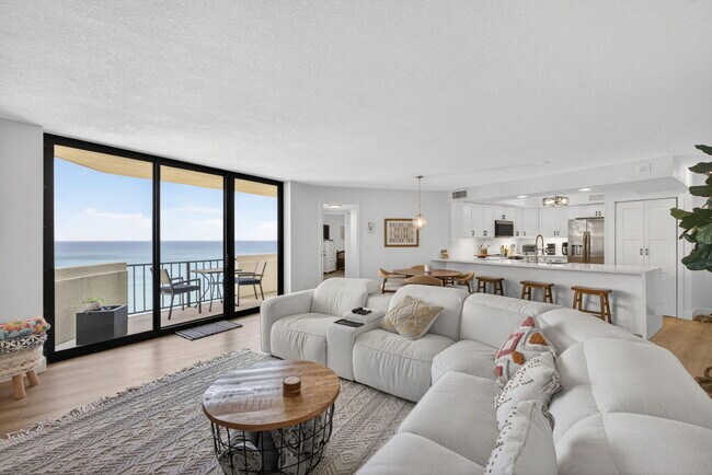 Building Photo - 2800 N Ocean Dr
