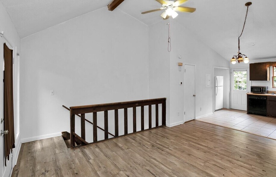 Building Photo - 1424 Ascent Trl NW