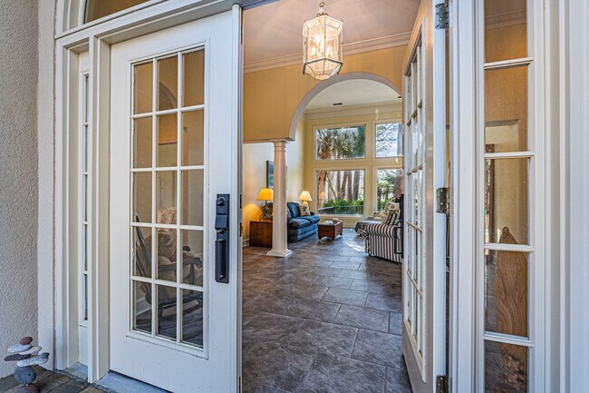 Building Photo - Sea Pines Golf Club Rental