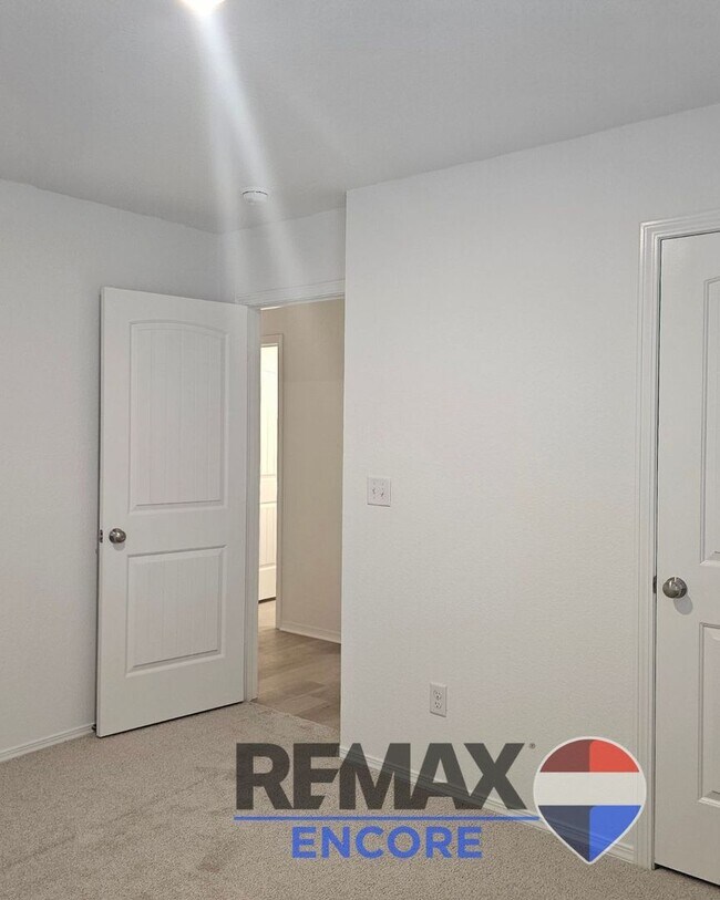 Building Photo - Sorry No Smoking/Vaping and Pets Permitted with Restrictions