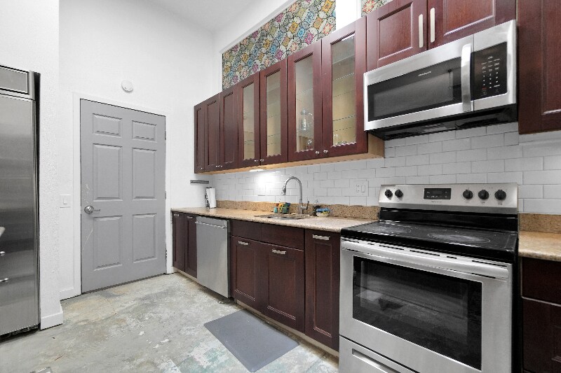 Building Photo - 1092 Calcot Pl
