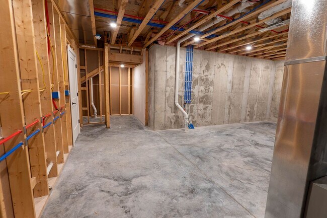 Building Photo - New Construction 4bd/3ba Townhouse