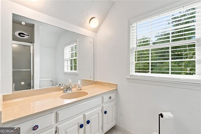 Building Photo - 4964 Buckline Crossing